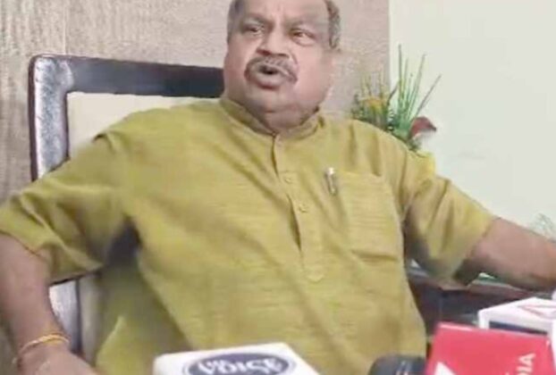 CG NEWS: Politics heats up over DEO office arson, BJP and Congress face to face, MLA Purandar said this