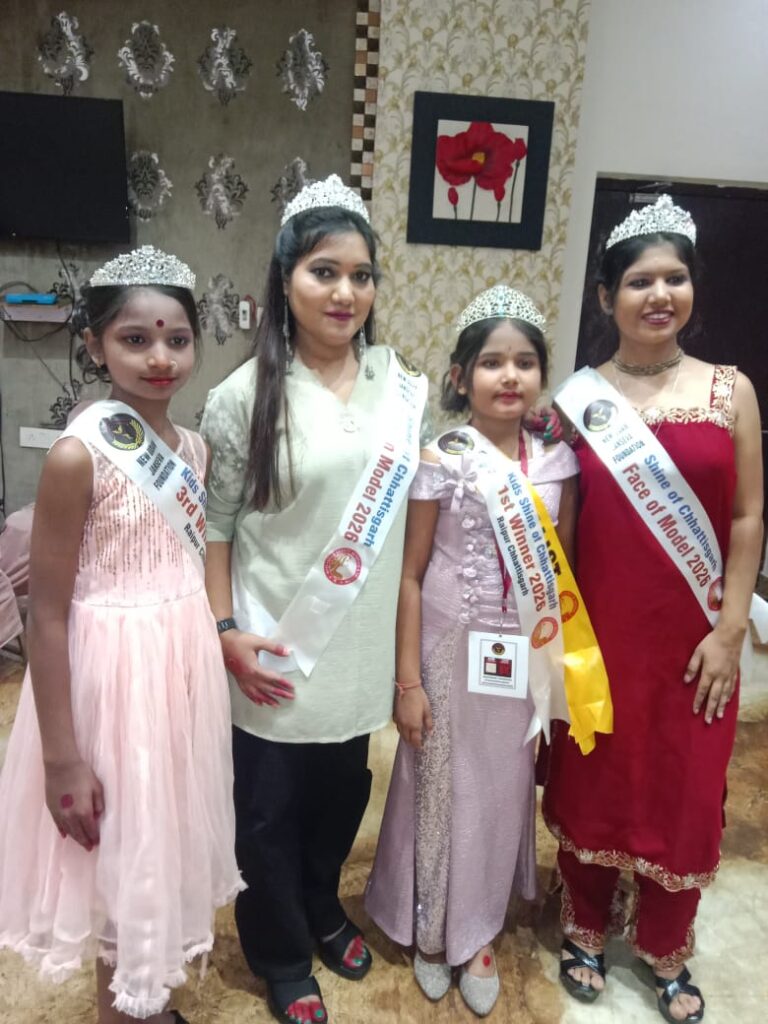 ‘Aaj Ki Naari: Nari Shakti Samman Award Show Season-04’